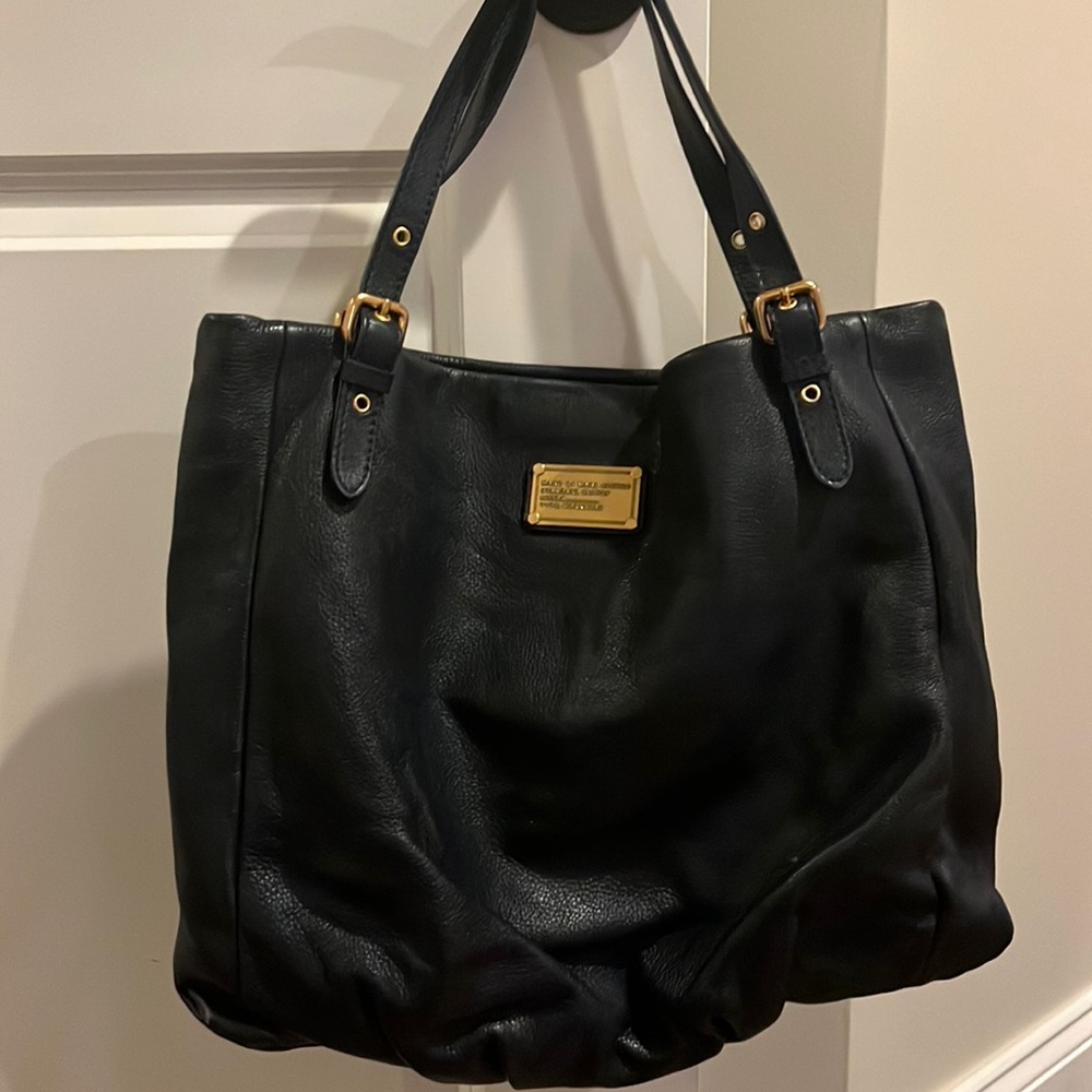 MARC JACOBS TRAVEL TOTE Navy blue GREAT CONDITION